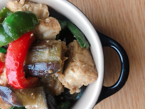 \なす×ピーマン×厚揚げのシンプル味噌炒め♡/